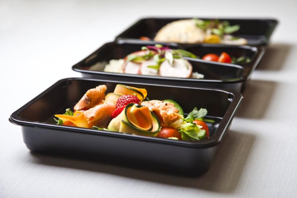 zbilansowana dieta pudełkowa kontrolująca ładunek glikemiczny w danym posiłku